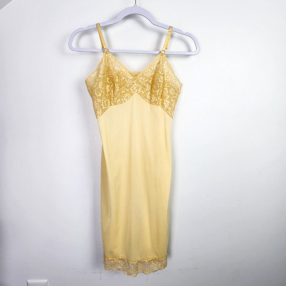 Vanity Fair Pale Yellow Slip Dress Size 32 or Small Indie Sleaze Night Luxe